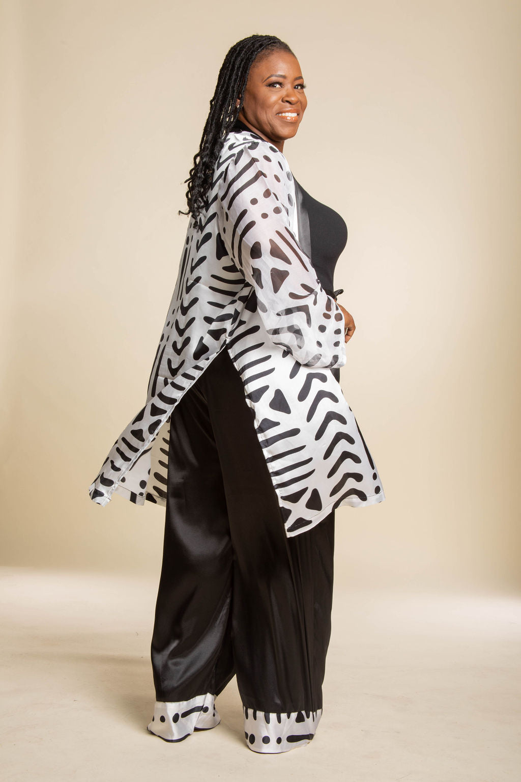 Black and white outlet kimono jacket